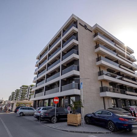 Plazza Mamaia Nord Aparthotel Navodari Exterior photo