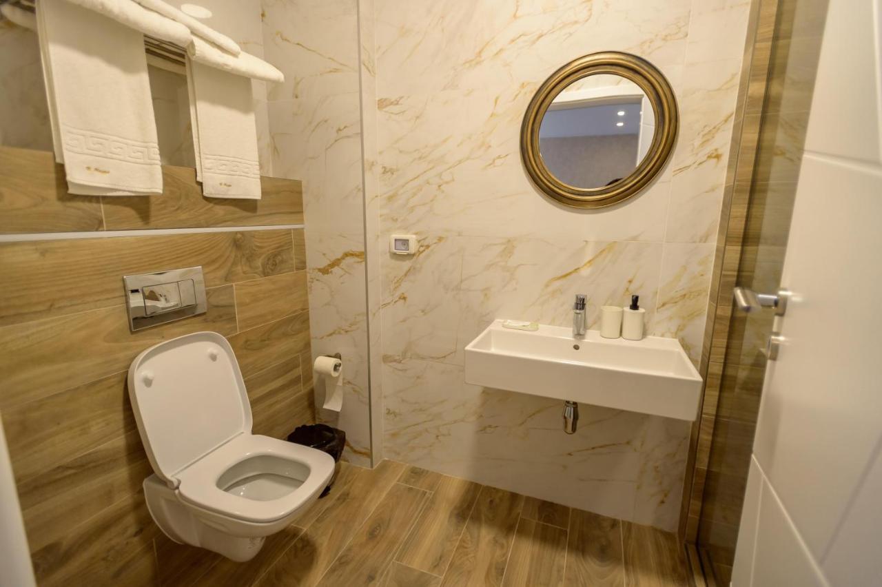 Plazza Mamaia Nord Aparthotel Navodari Exterior photo