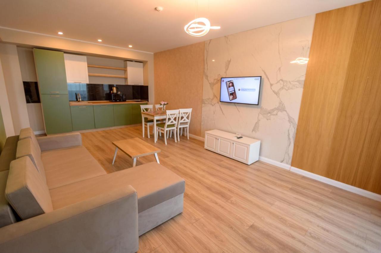 Plazza Mamaia Nord Aparthotel Navodari Exterior photo