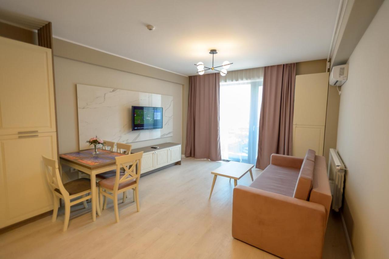 Plazza Mamaia Nord Aparthotel Navodari Exterior photo