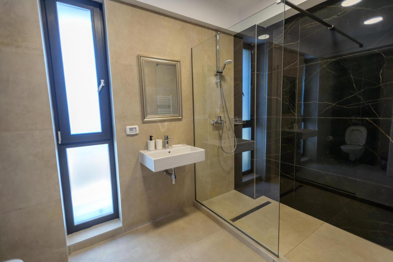 Plazza Mamaia Nord Aparthotel Navodari Exterior photo