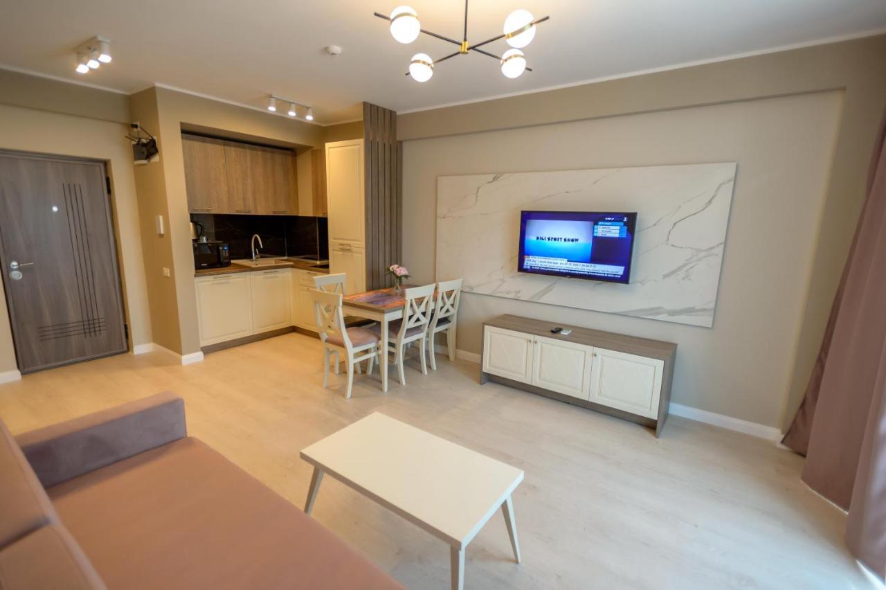 Plazza Mamaia Nord Aparthotel Navodari Exterior photo