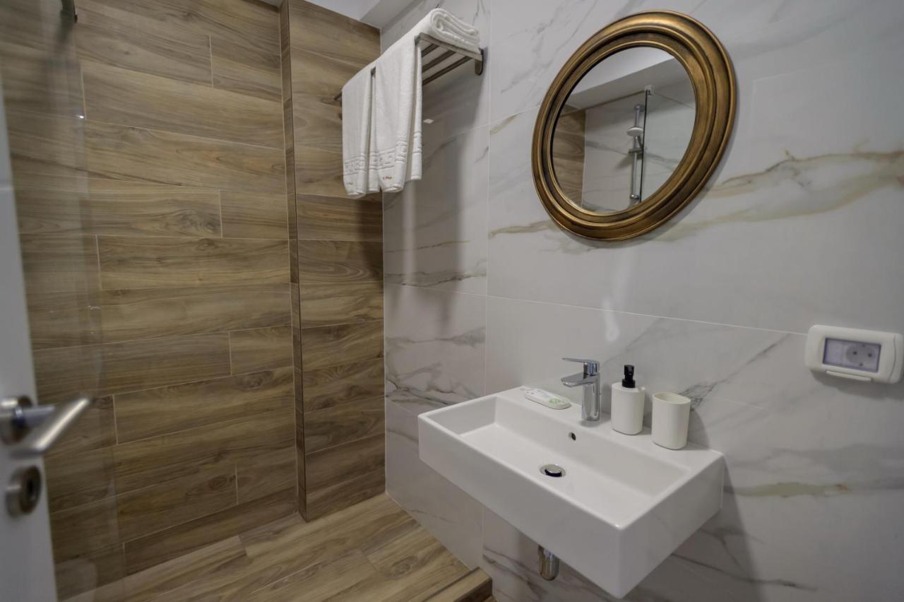 Plazza Mamaia Nord Aparthotel Navodari Exterior photo