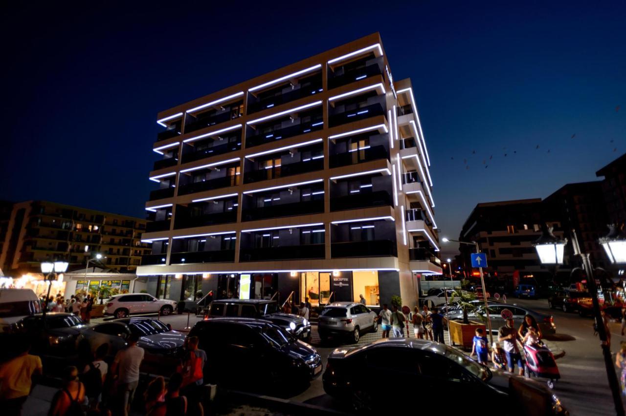 Plazza Mamaia Nord Aparthotel Navodari Exterior photo